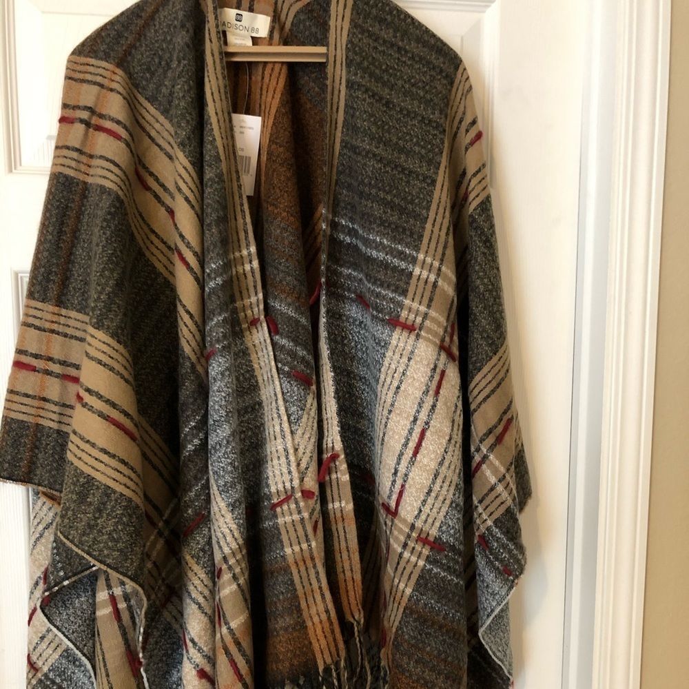 Madison88 shawl/wrap